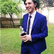 Laureato in Lettere offre ripetizioni in Latino, Italiano, Storia e Geografia